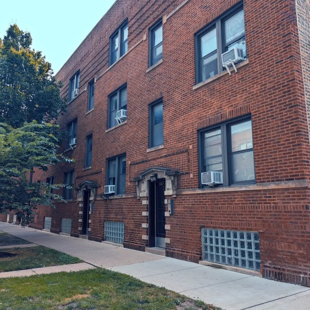 1947 W Argyle Street