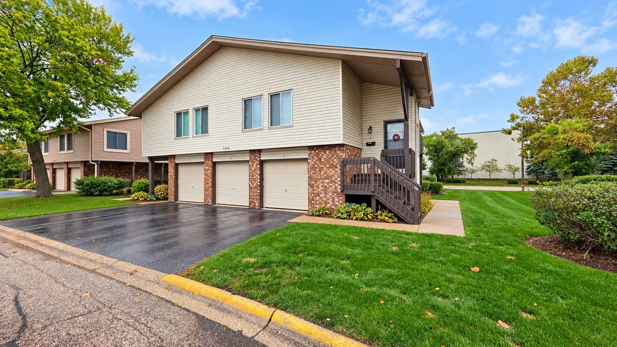 1354 KINGSBURY Drive