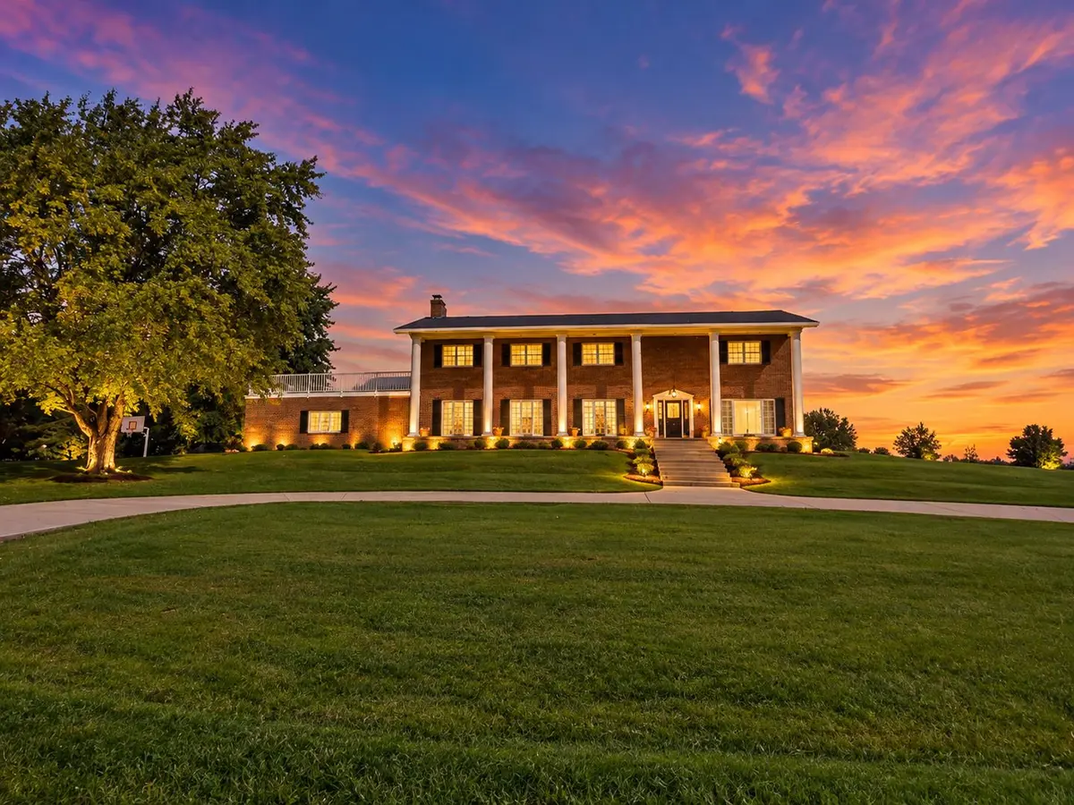 3900 Pine Hill Road