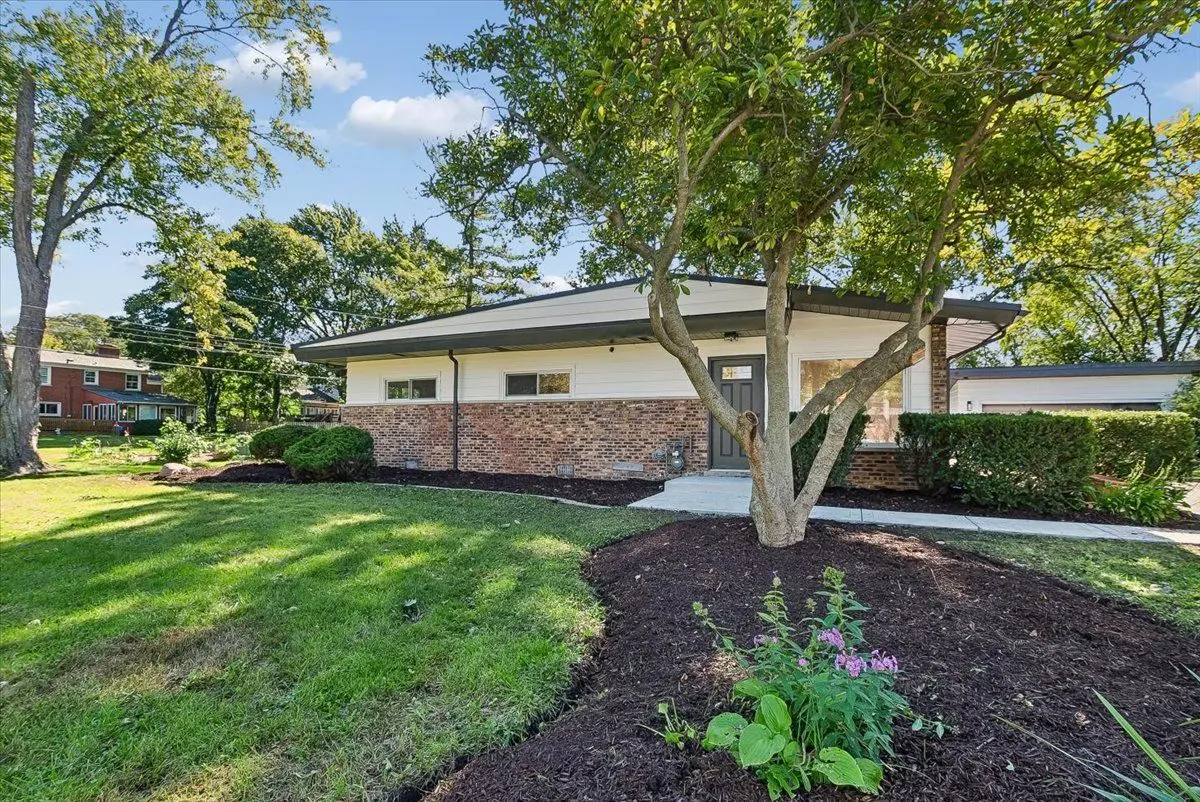 1901 W Plainfield Road