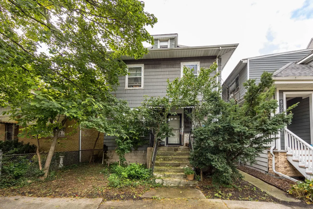 4726 N Maplewood Avenue