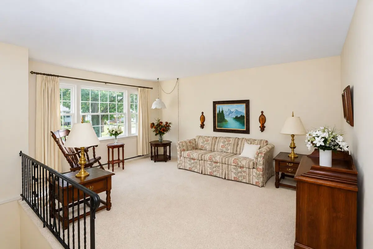 3207 Oriole Lane