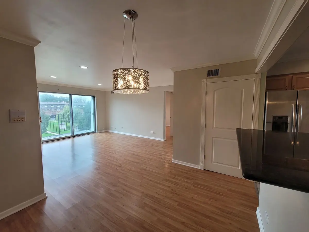 9368 Bay Colony Drive