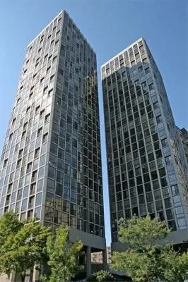 345 W Fullerton Parkway
