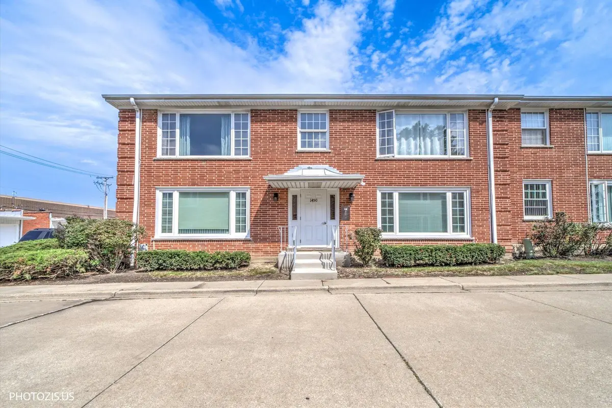 1450 Plymouth Place