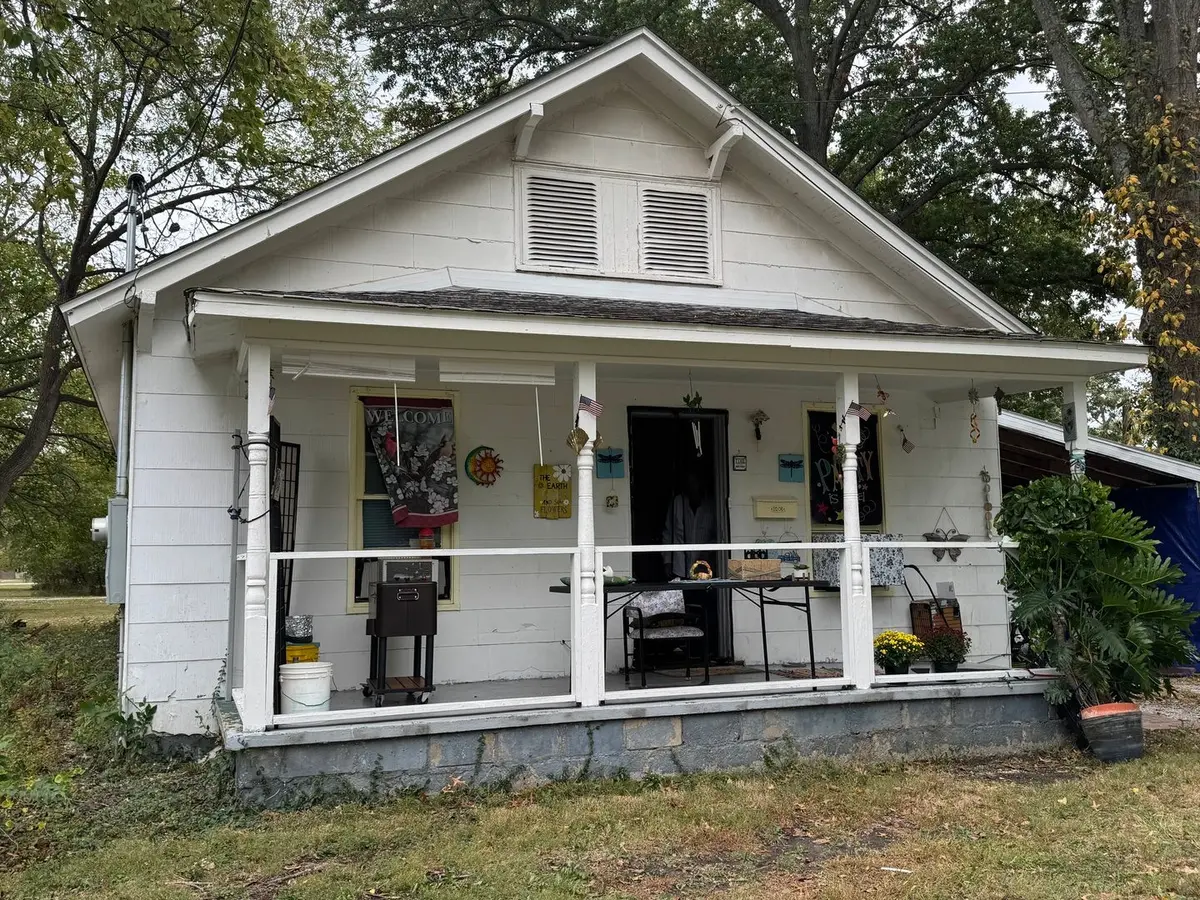 482 N Howard Street