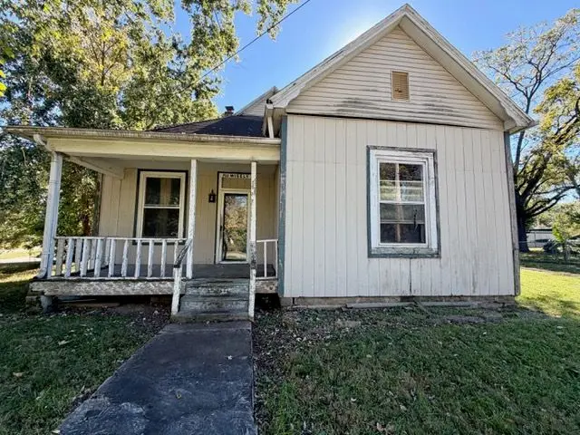 711 Wisely Street