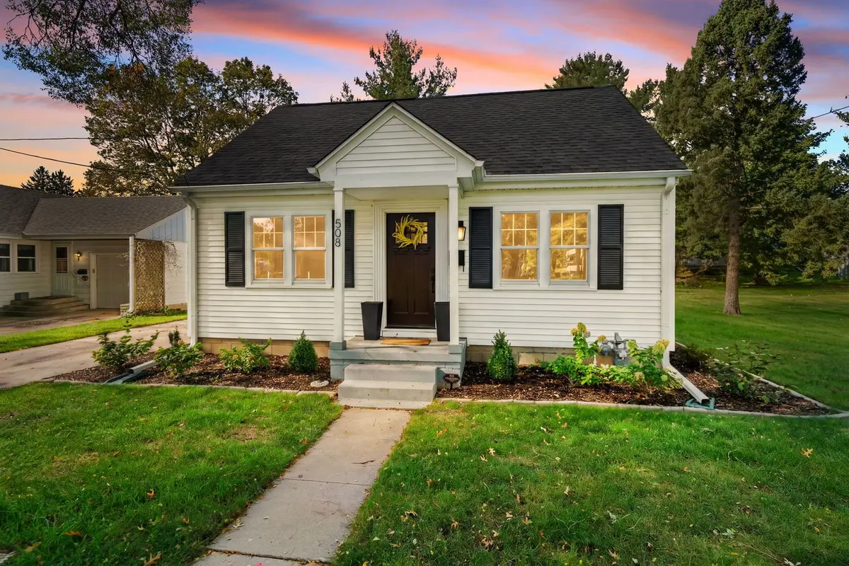 508 S 6th Street