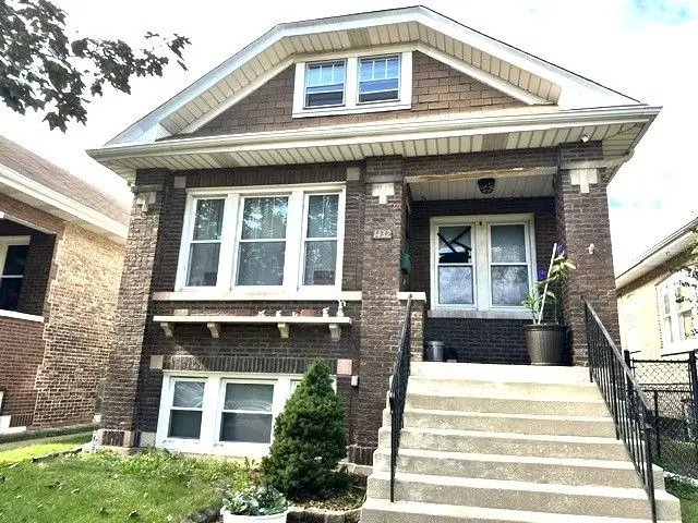1432 S 61st Court