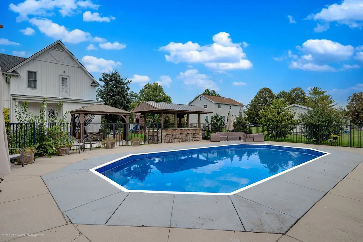 22633 W Main Street