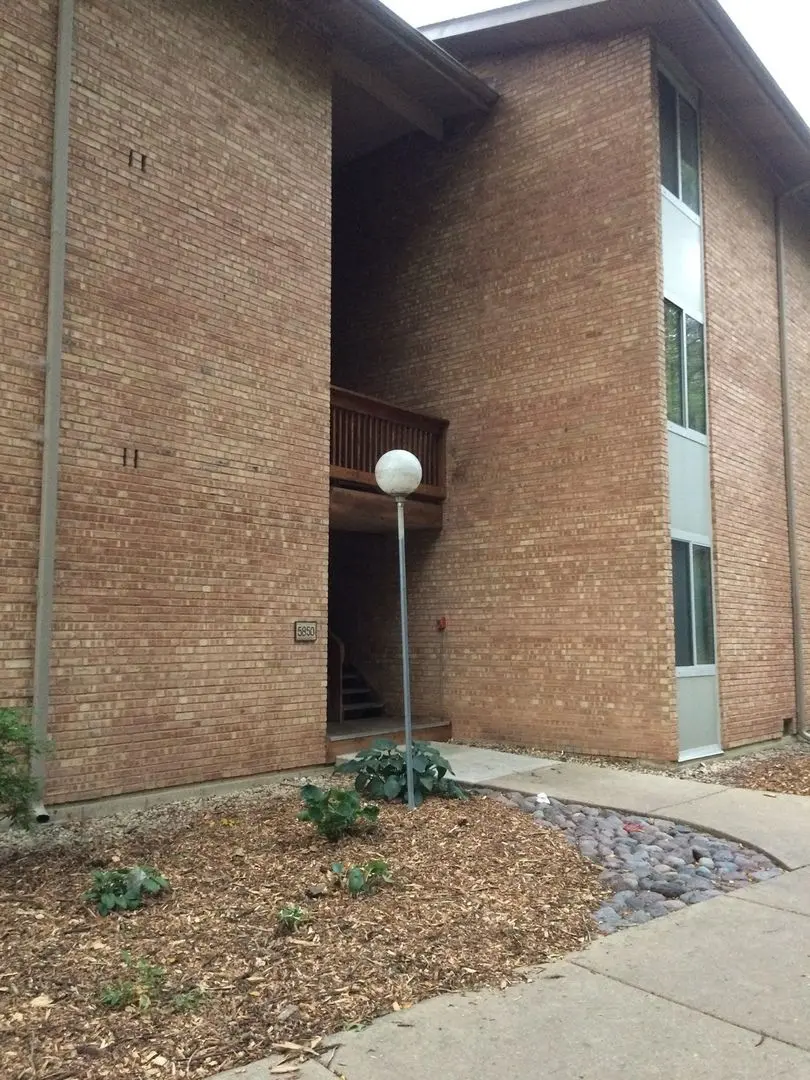 5850 Forest View Road