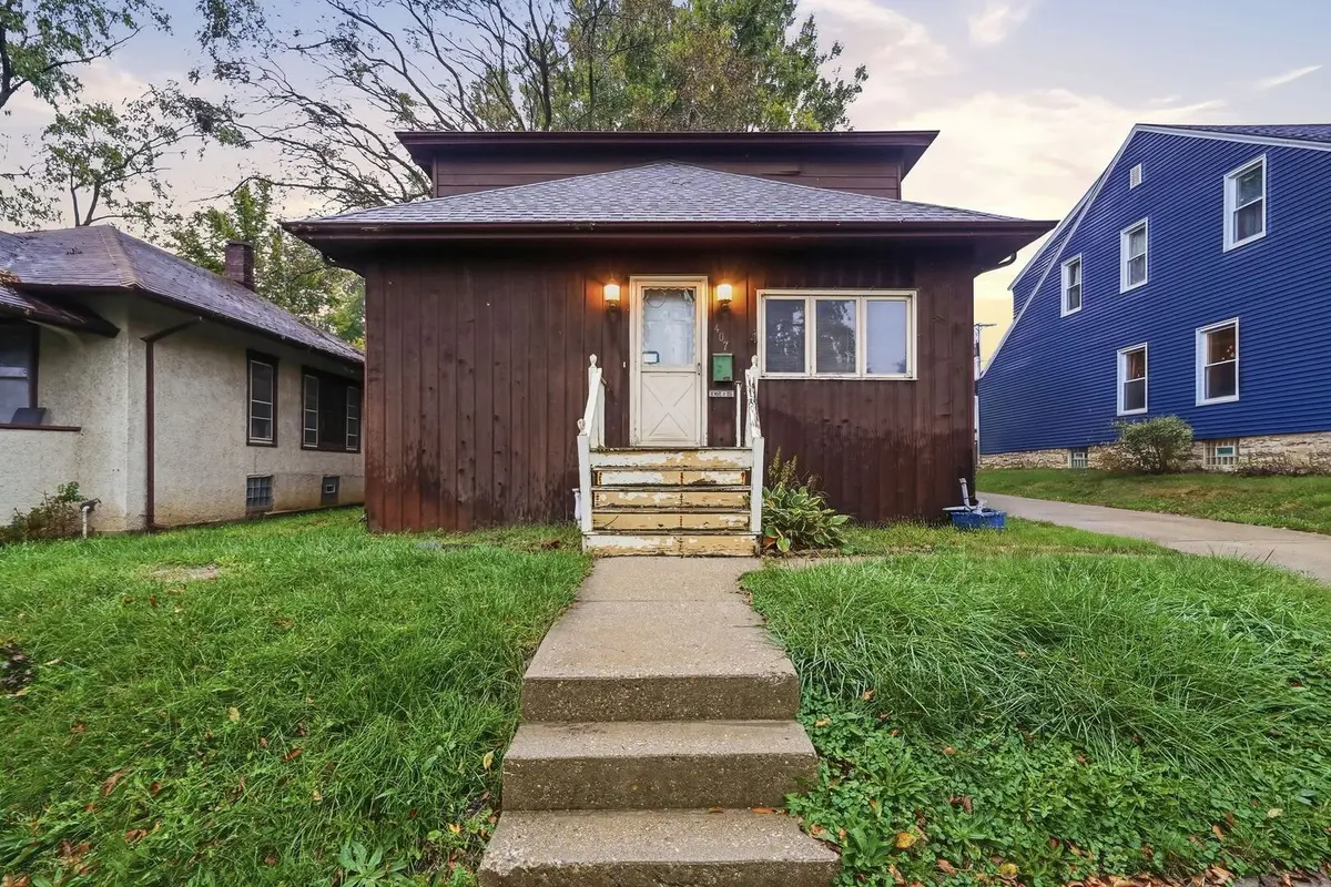 407 Hunter Avenue