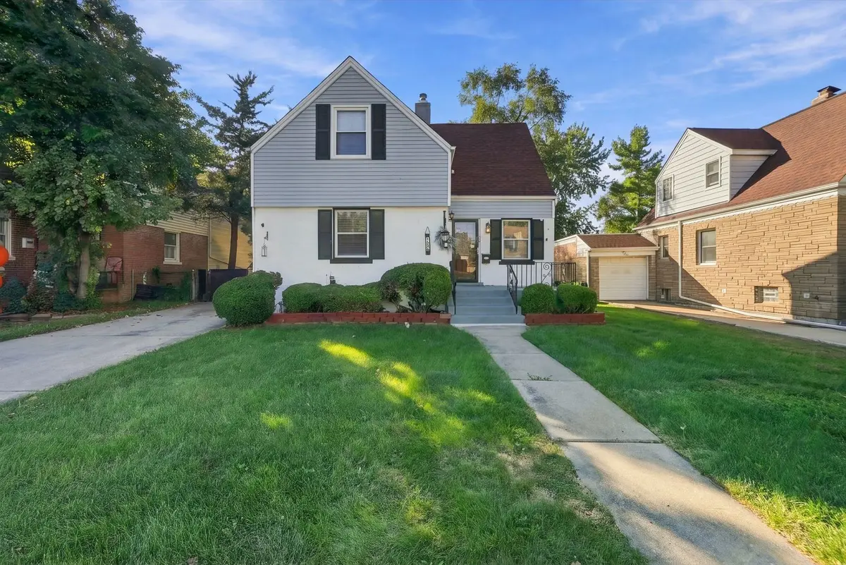 1526 Boeger Avenue