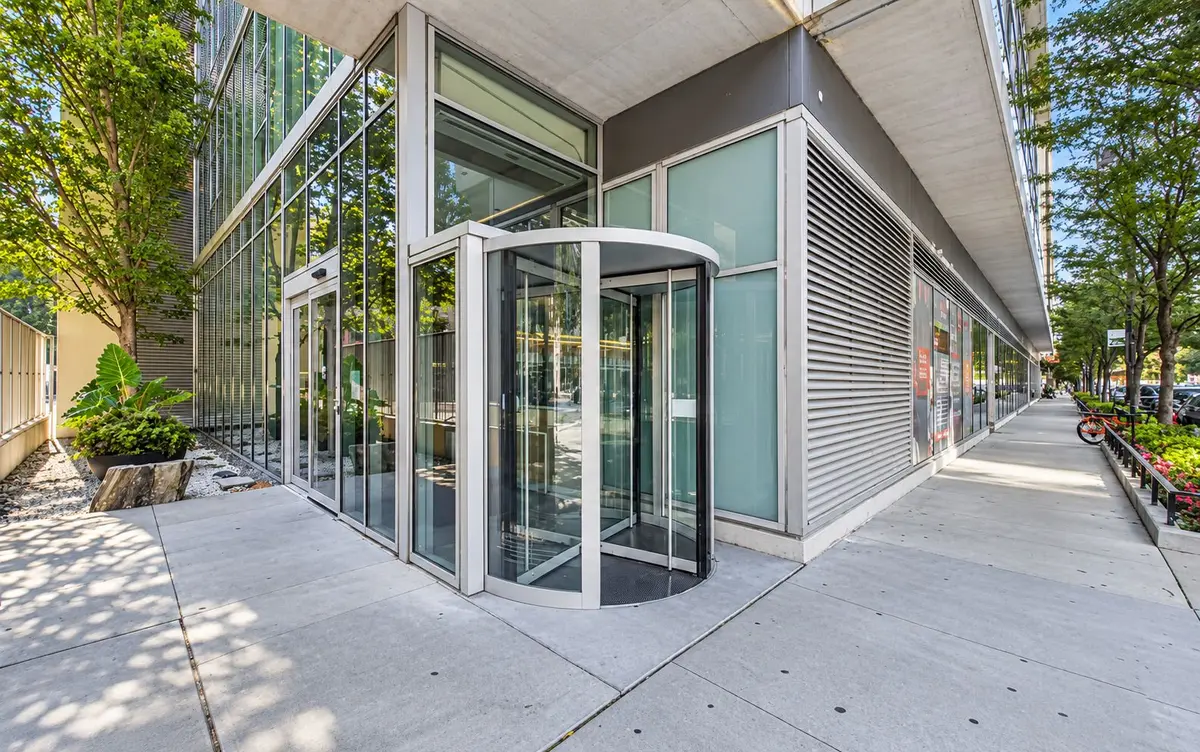 1720 S Michigan Avenue