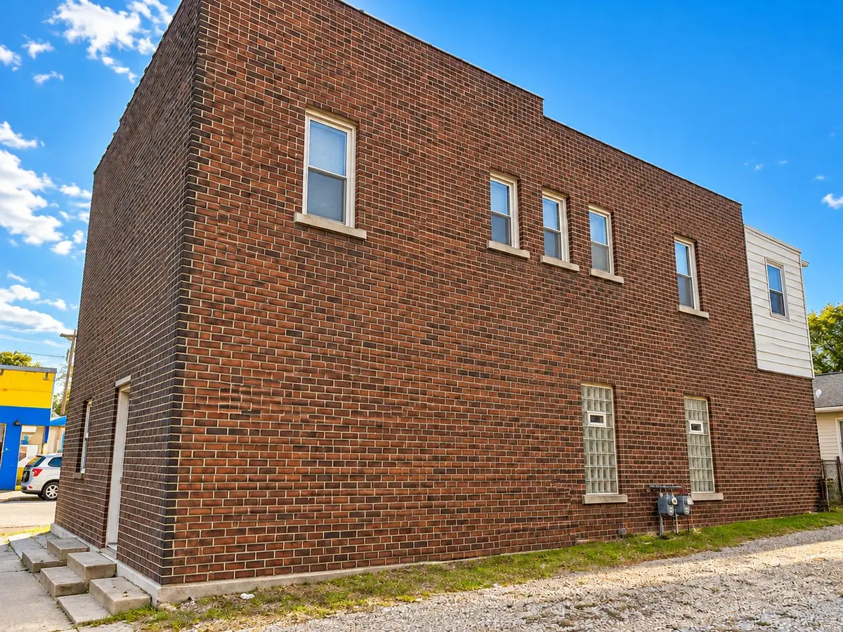 1917 N Broadway Street