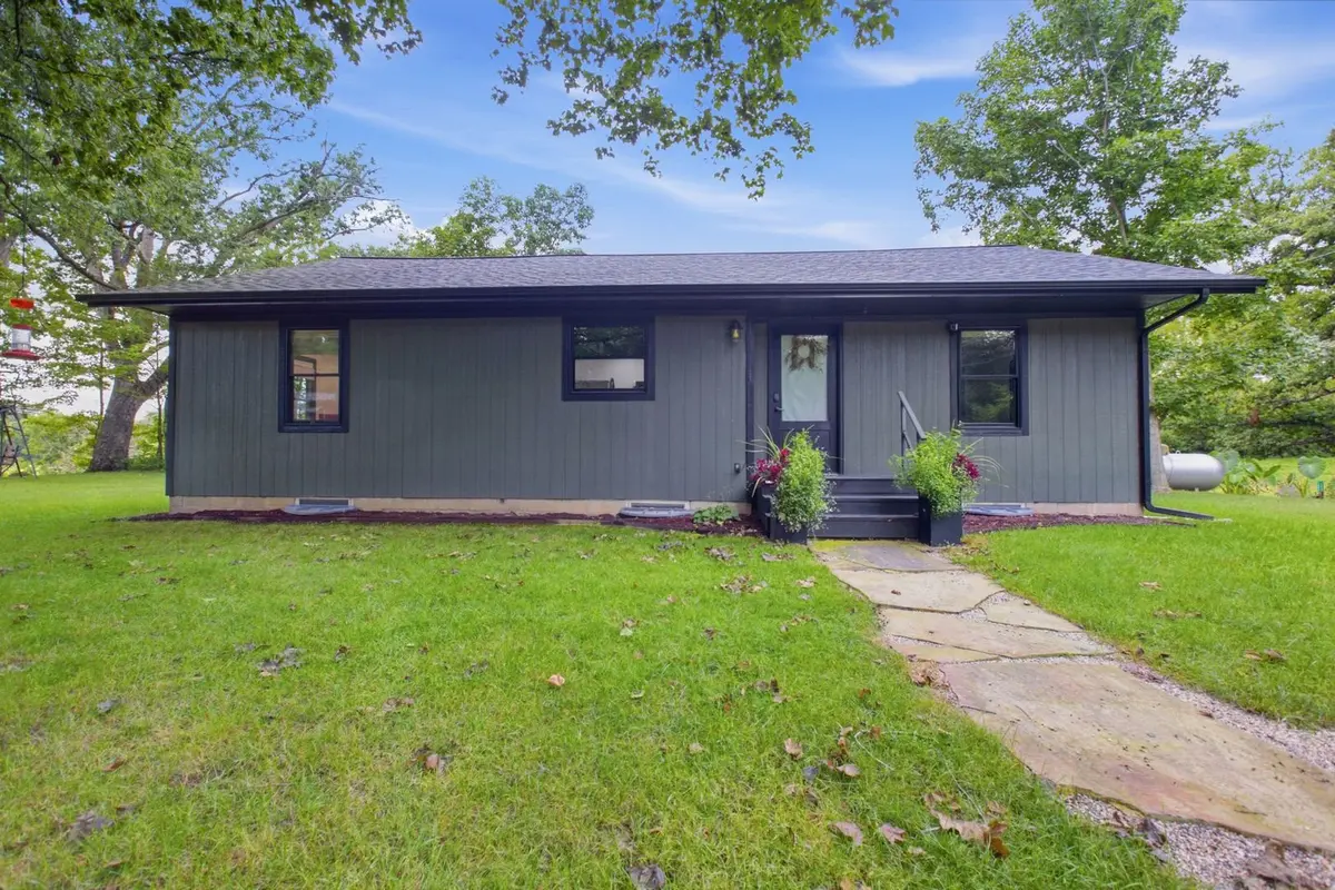 1054 County Road 2125