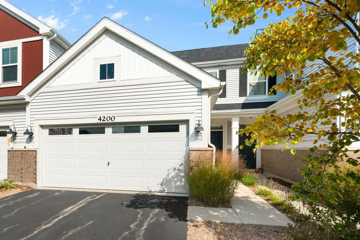 4200 Calder Lane