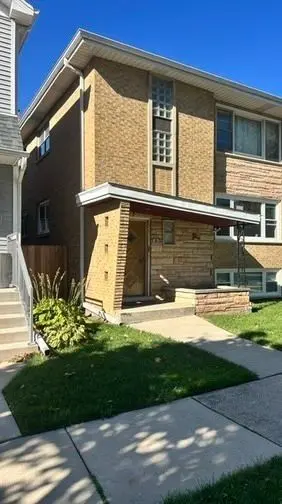 2146 N 74th Court