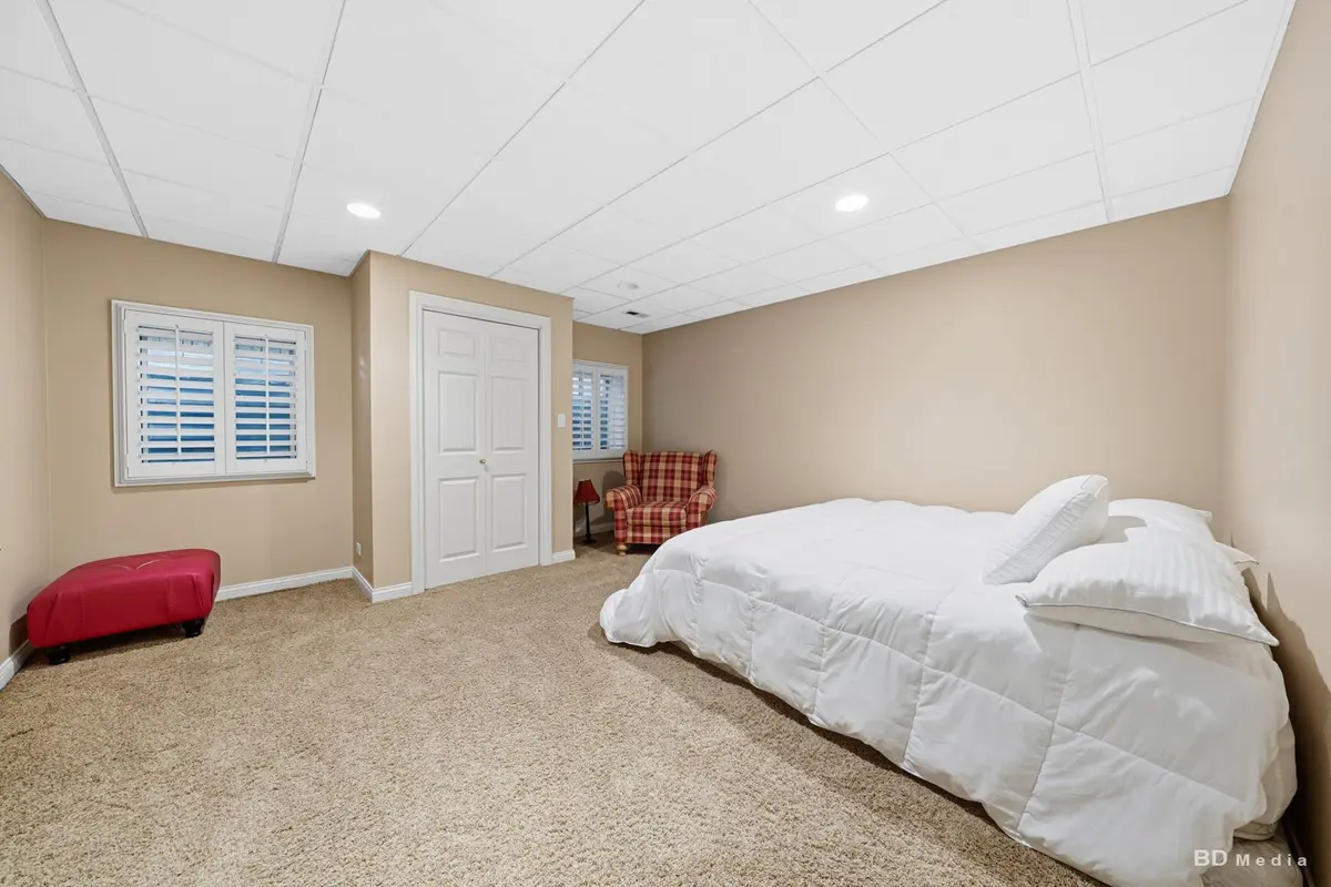 2637 WALLACE Drive