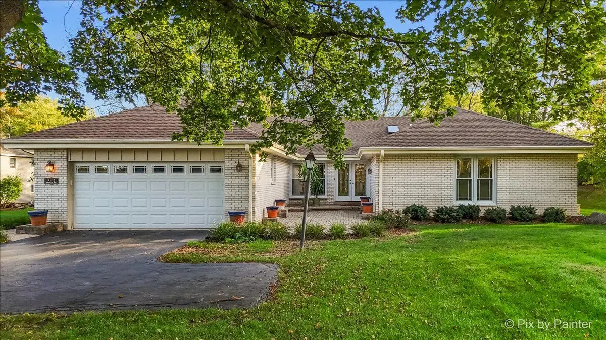 994 Commonwealth Court