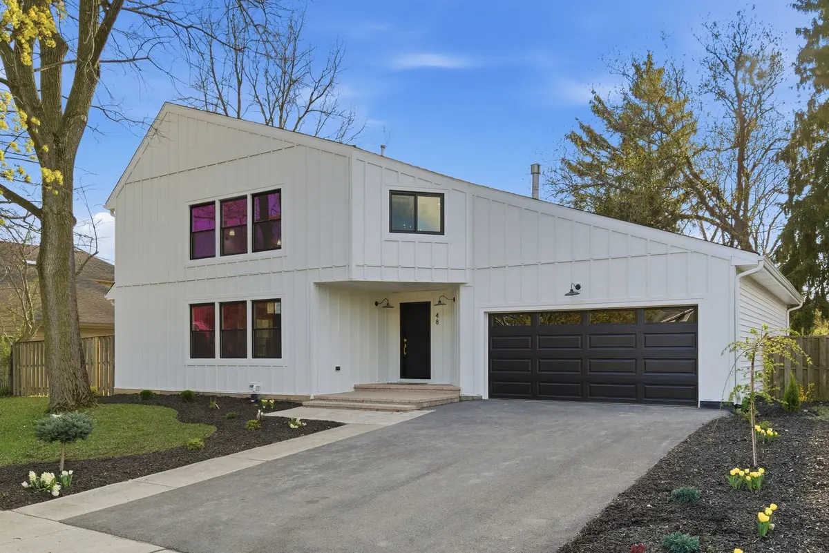48 Birchwood Avenue