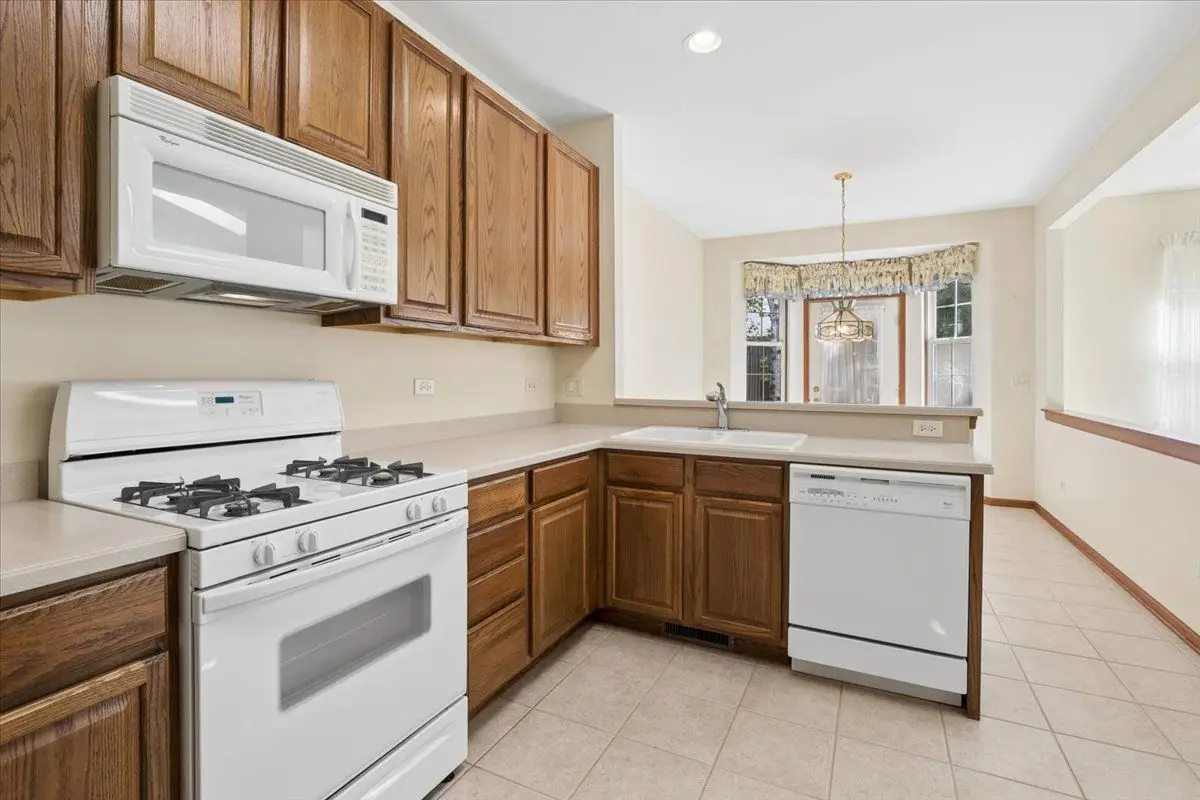 2132 Carillon Drive