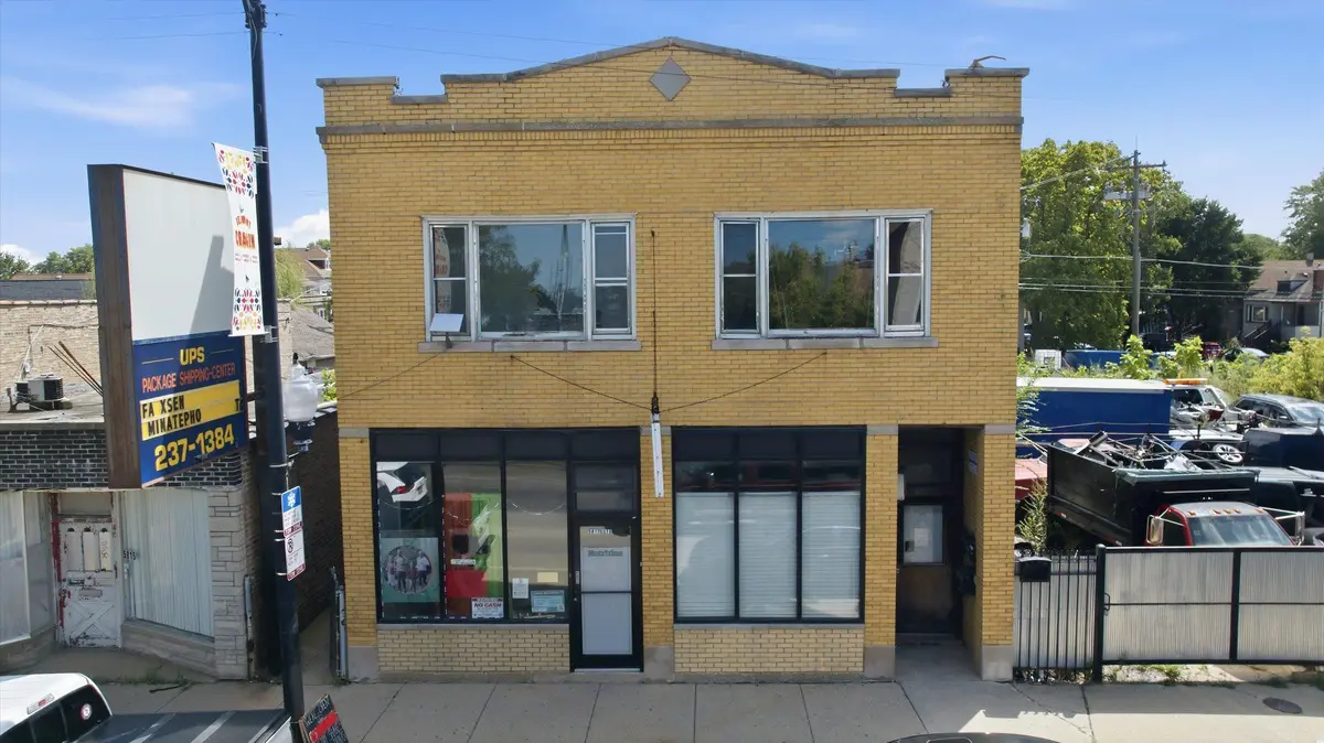 5817 W Diversey Avenue