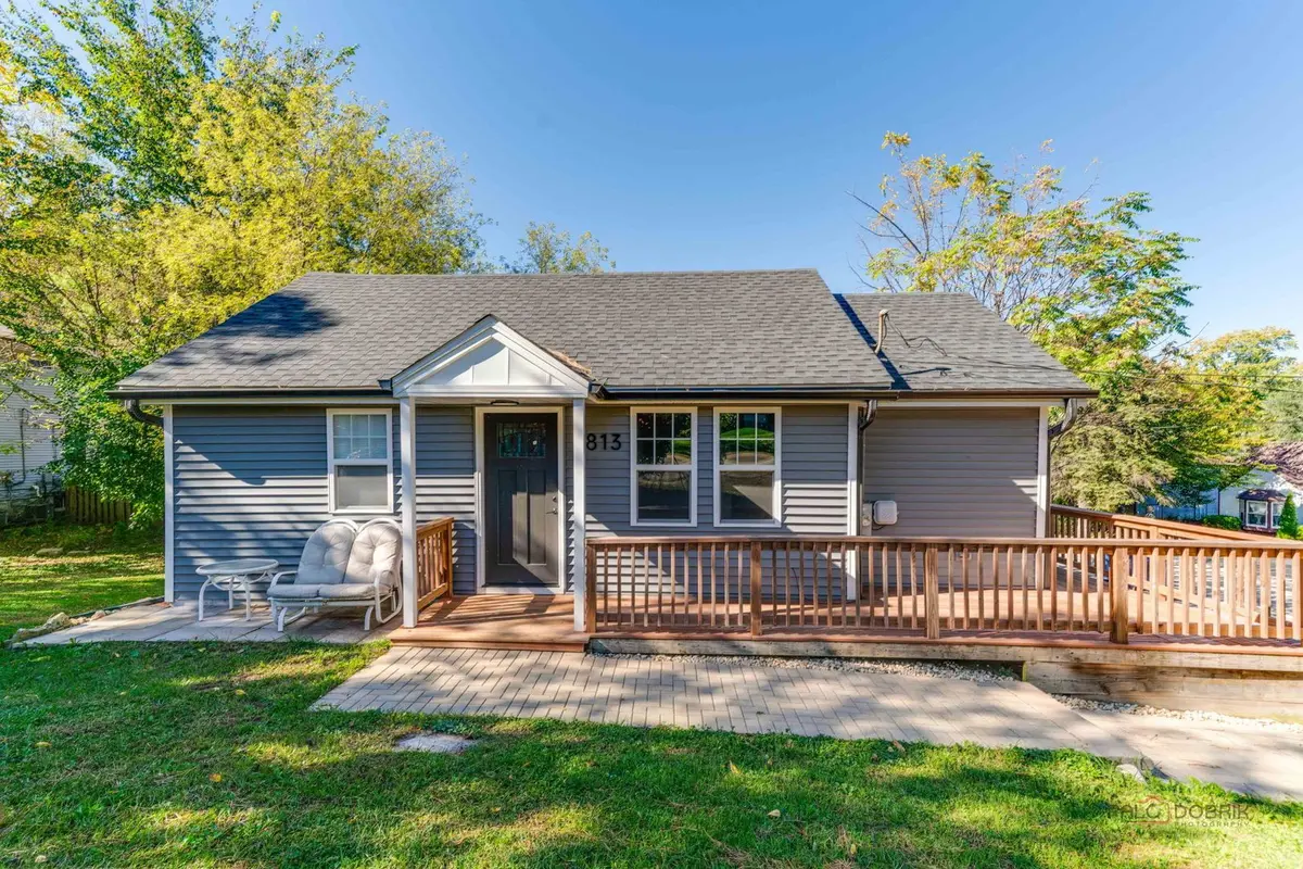 3813 Eastway Drive