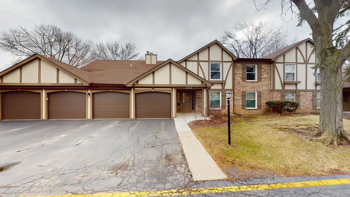 4730 Calvert Drive
