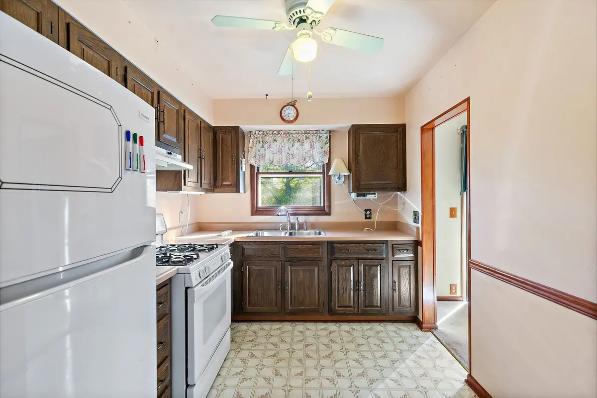 122 Indian Trail