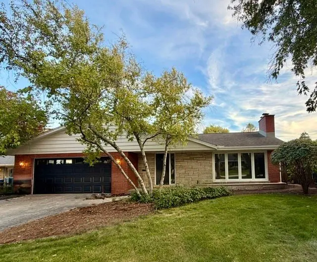 5 Larkspur Lane