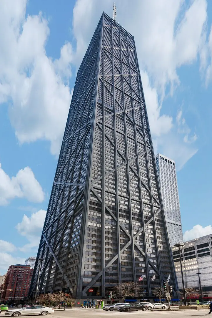 175 E DELAWARE Place
