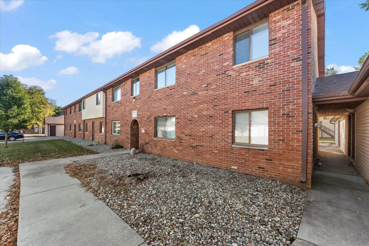 1303 Brian Place