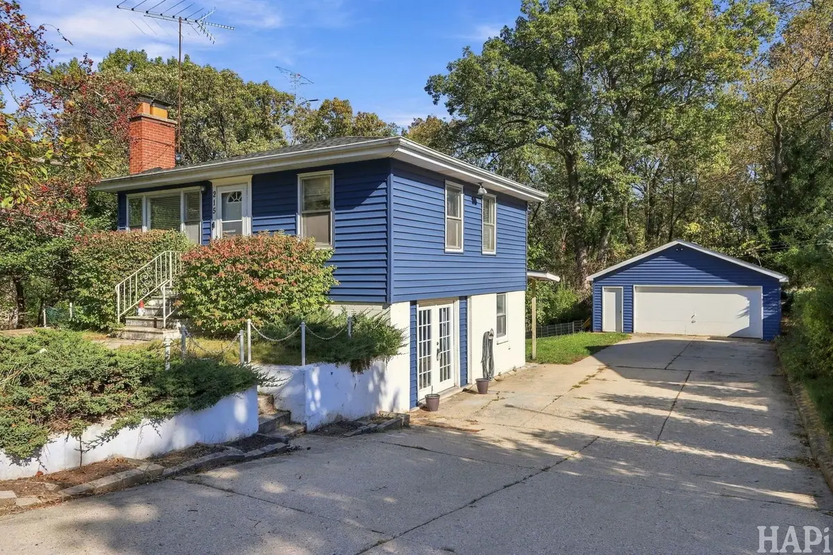 215 Valley Drive