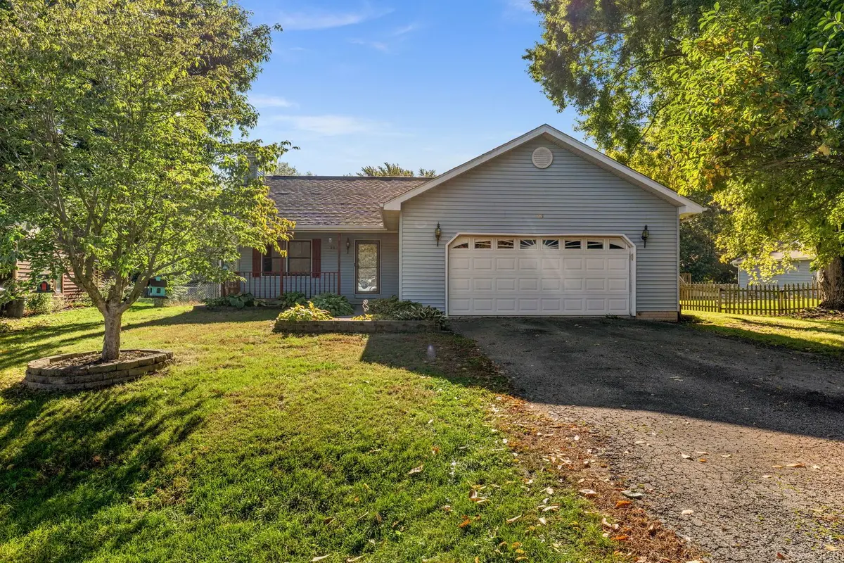 881 Lake Holiday Drive