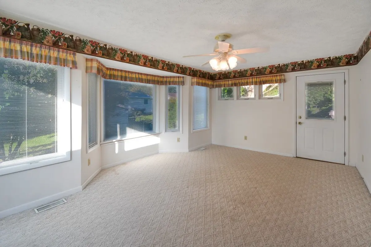 1706 Fort Jesse Road