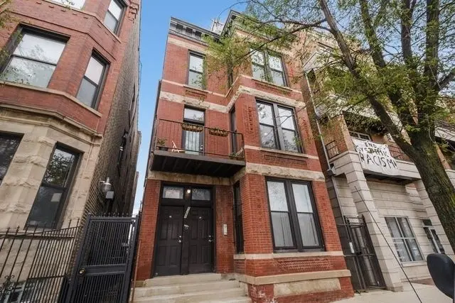 1351 N Ashland Avenue