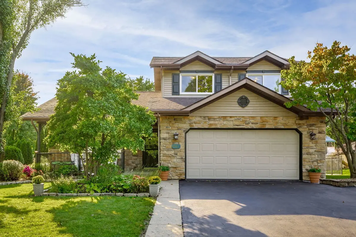 407 Tonelli Trail
