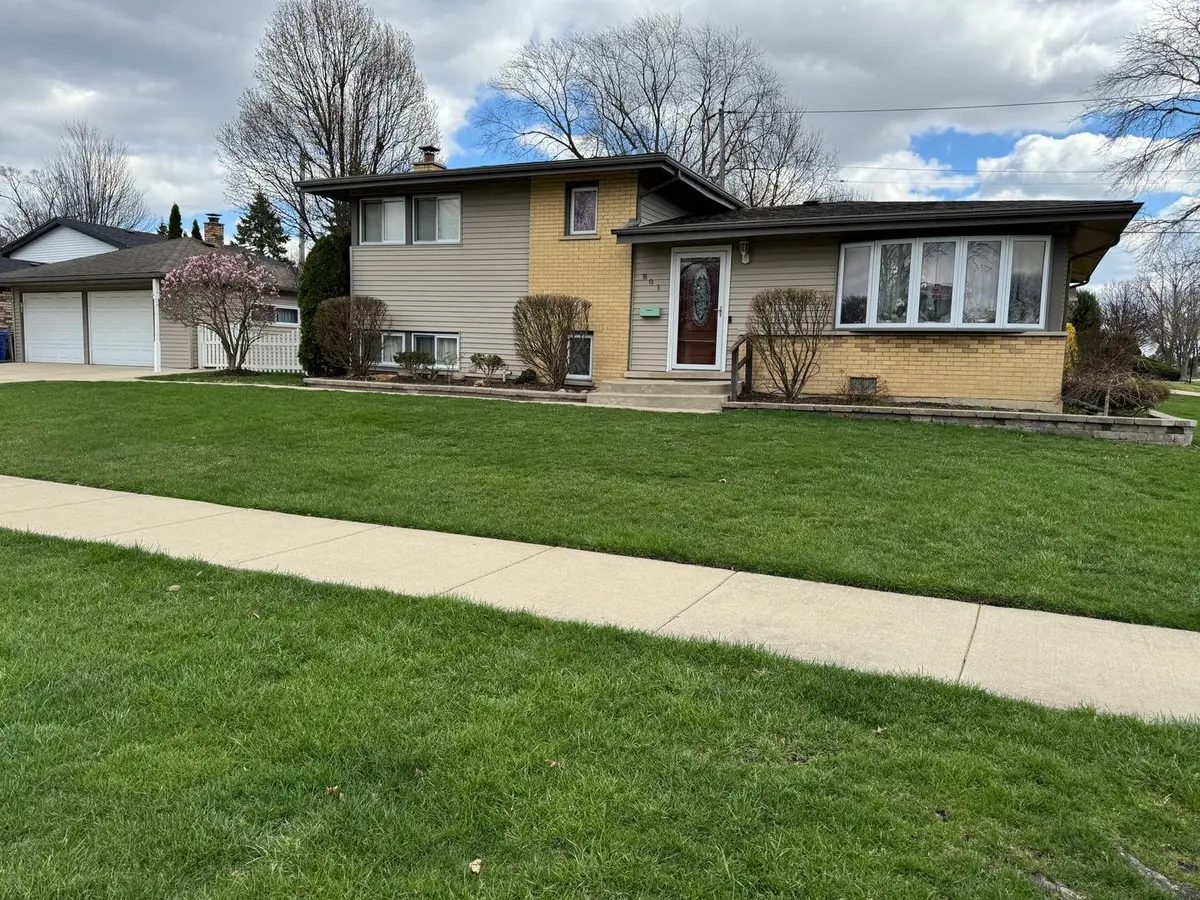 801 E Greenwood Drive