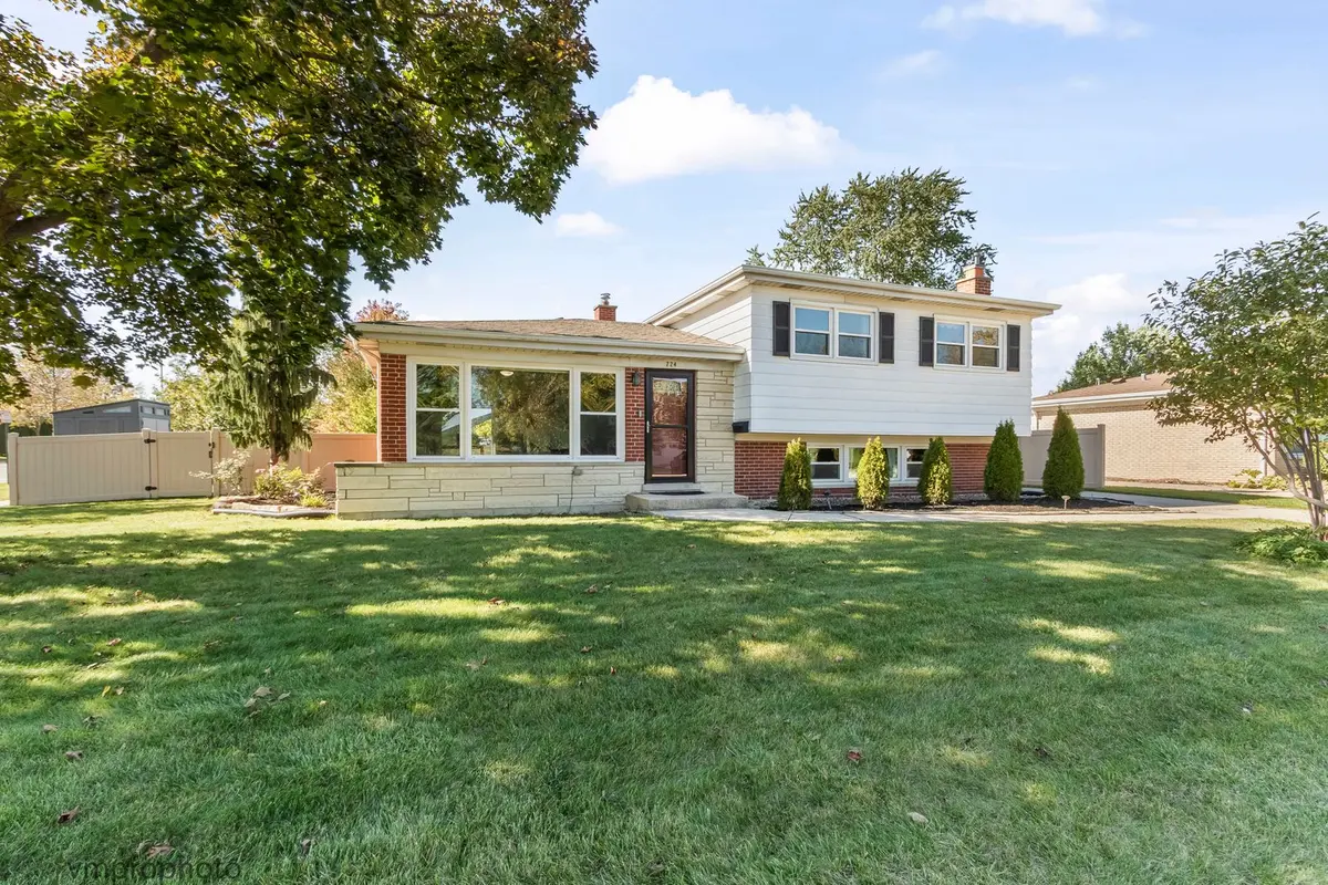 724 S Crestwood Lane