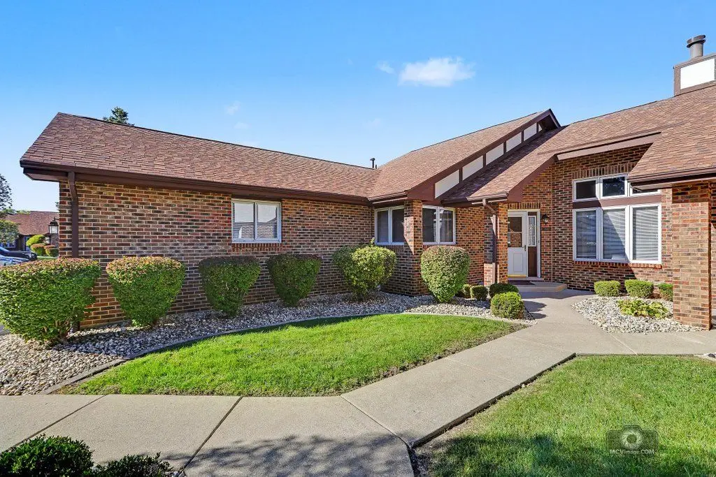 8911 Silverdale Drive