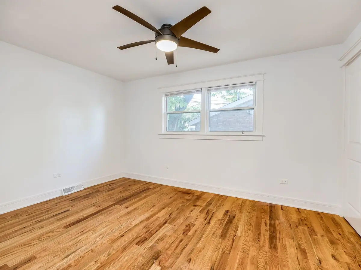 235 W 43rd Street