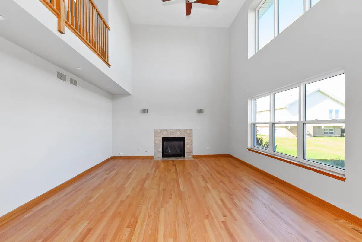 3820 Marilyn Drive