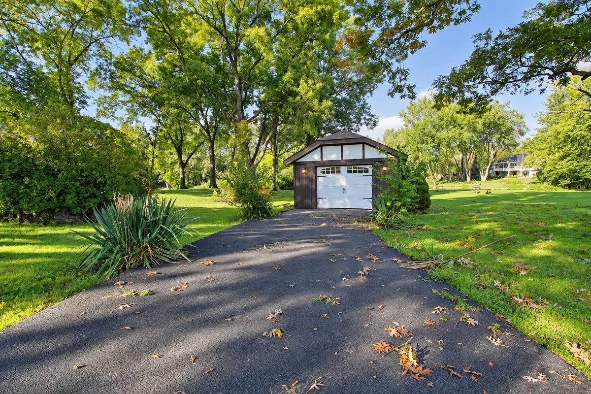 17N396 Binnie Lakes Trail