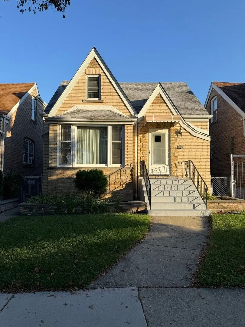3916 W 59th Place