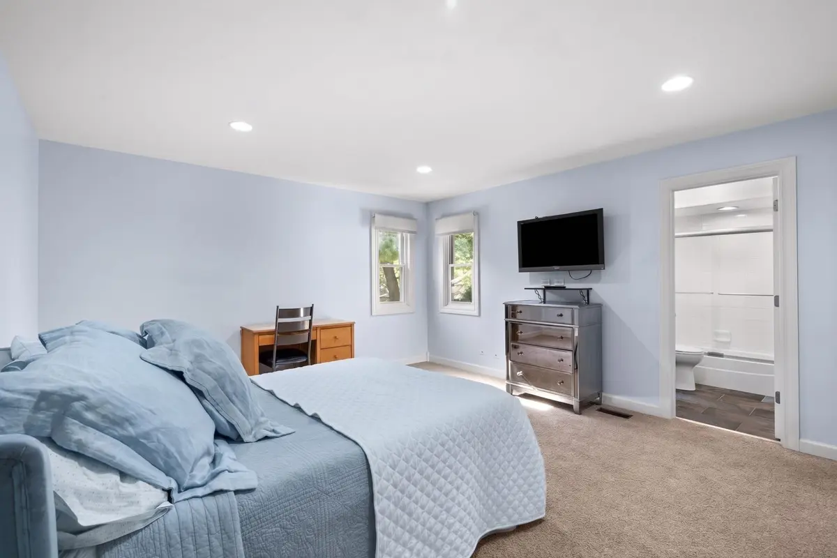 5146 Bridlewood Lane