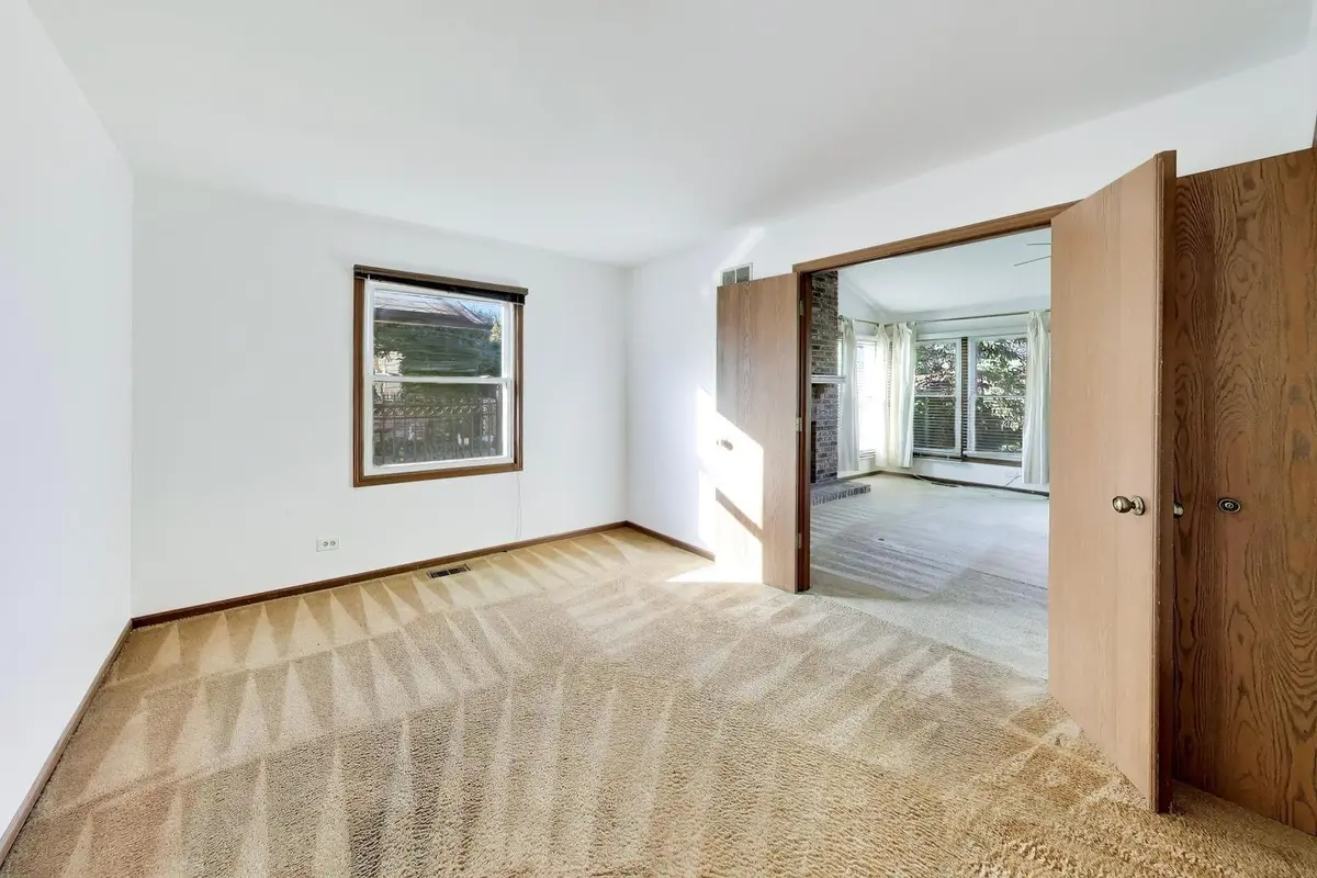 1110 Honeysuckle Drive
