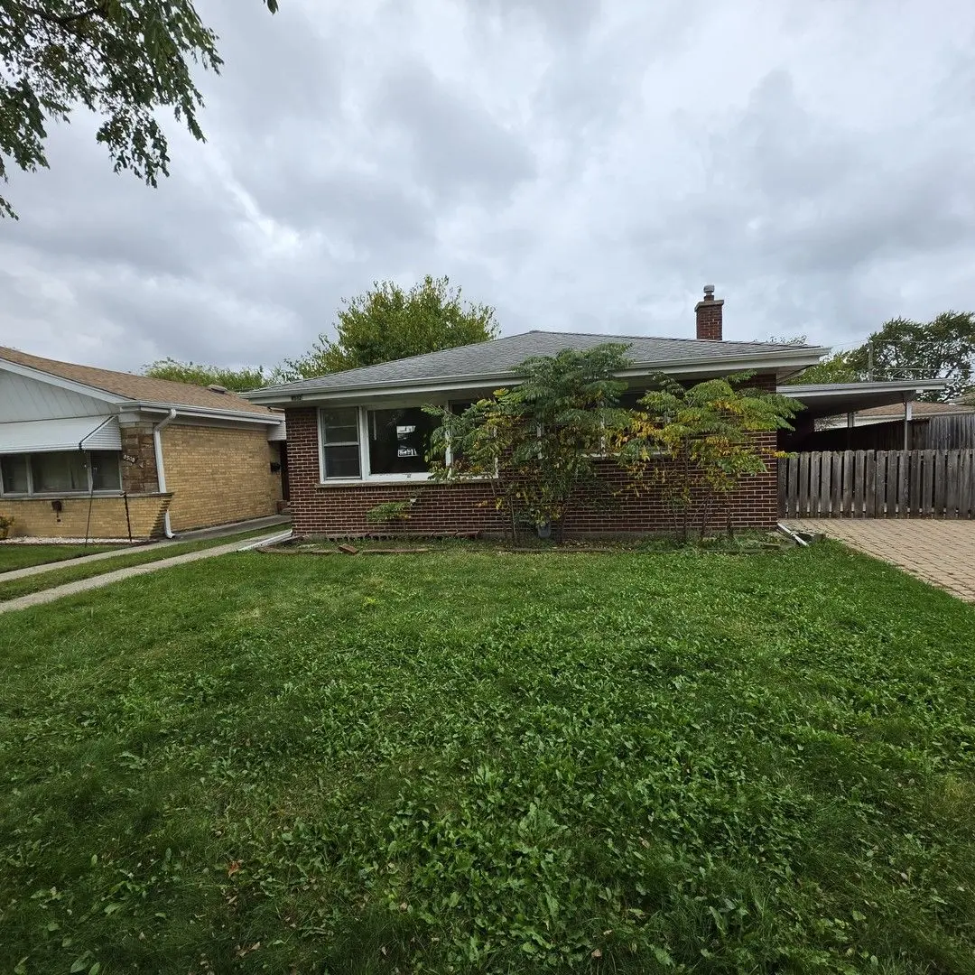 8512 Frontage Road