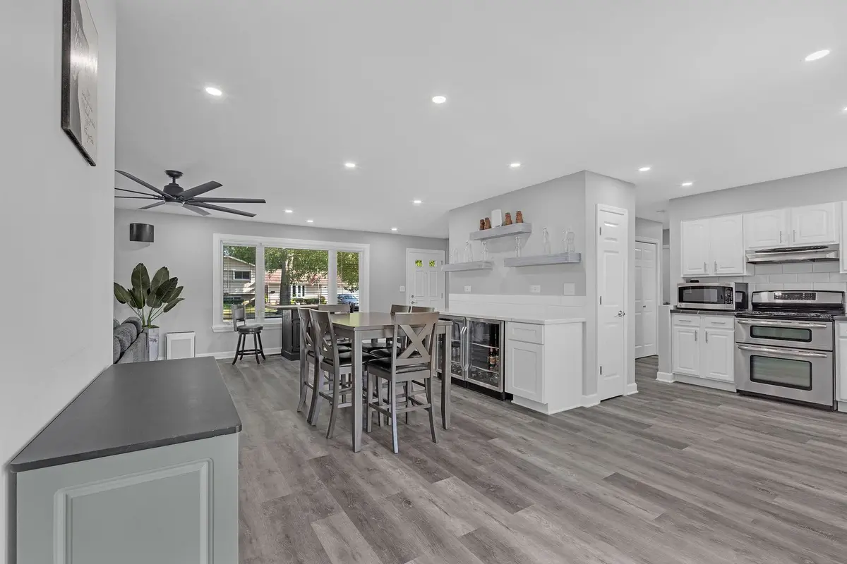 224 Redwood Avenue