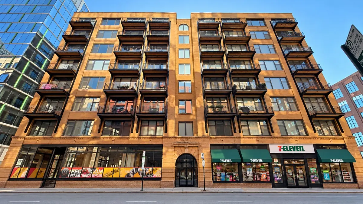 625 W Jackson Boulevard